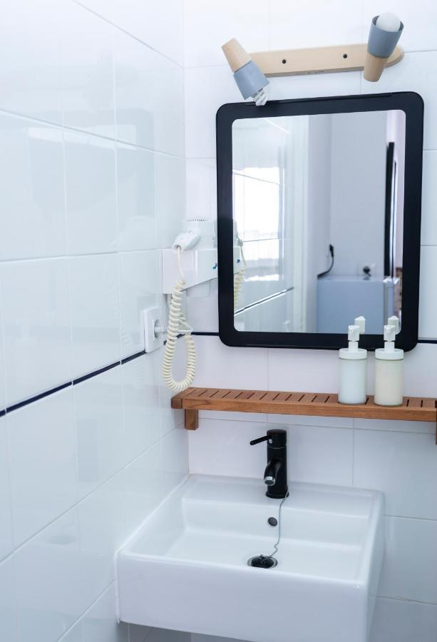 Hostal Trafalgar Barbate Luaran gambar